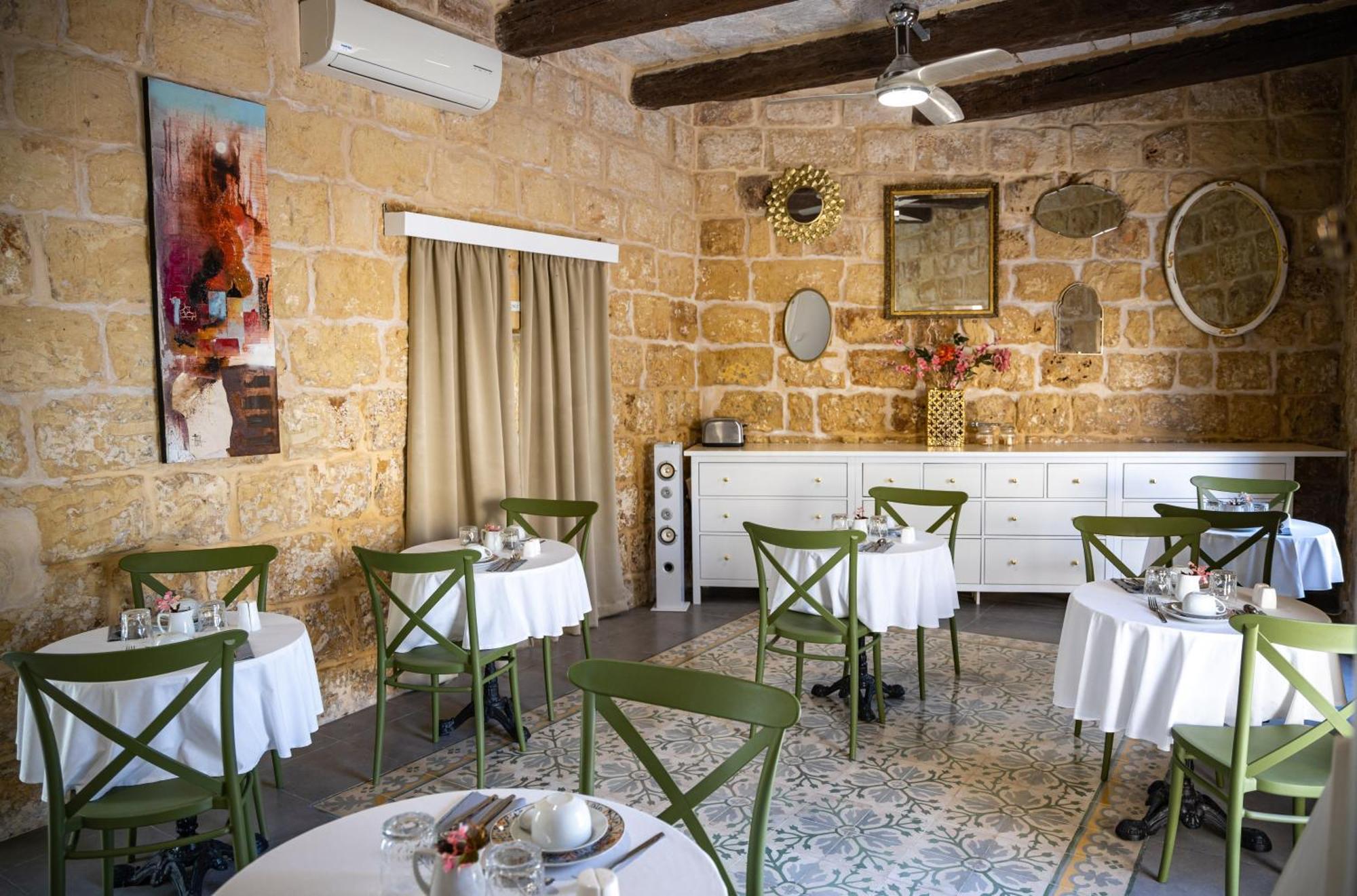 Hotel Lemon Tree Relais By Cx Collection à Żabbar Extérieur photo